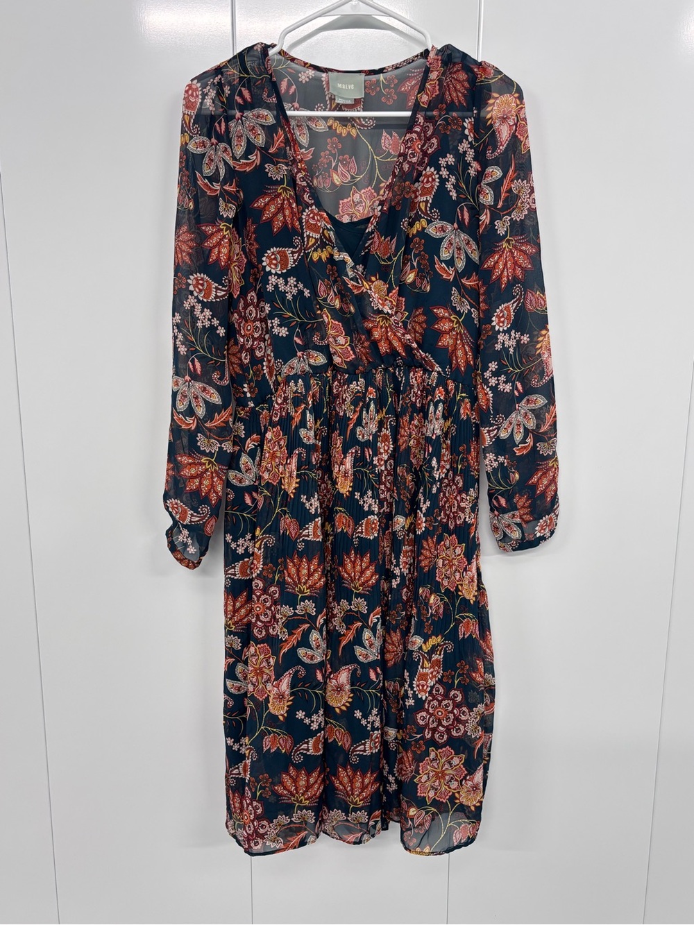 Maeve Women's M Navy Floral Chiffon Pleated Midi Dress Long Sleeve V-Neck